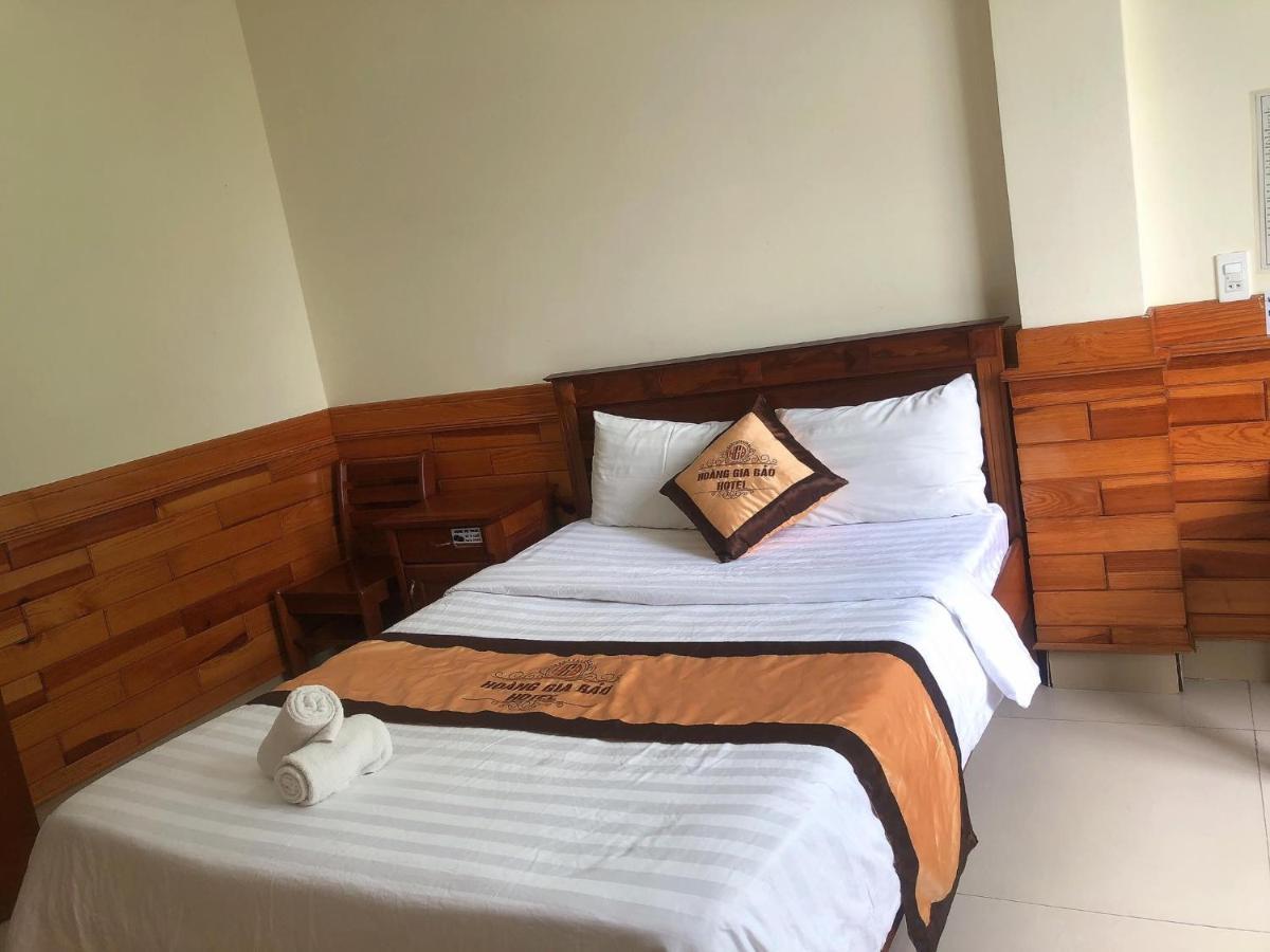 Hoang Gia Bao Hotel Kon Tum Luaran gambar