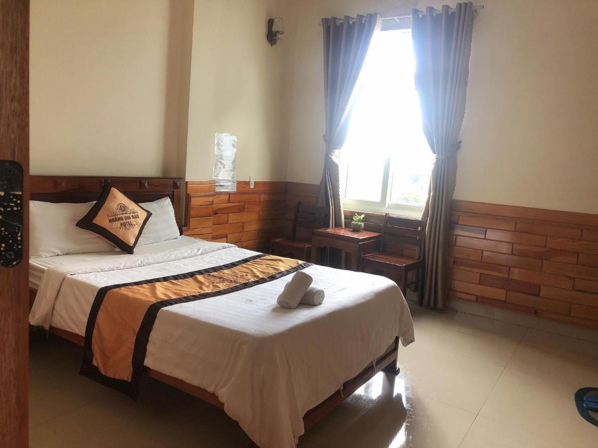 Hoang Gia Bao Hotel Kon Tum Luaran gambar