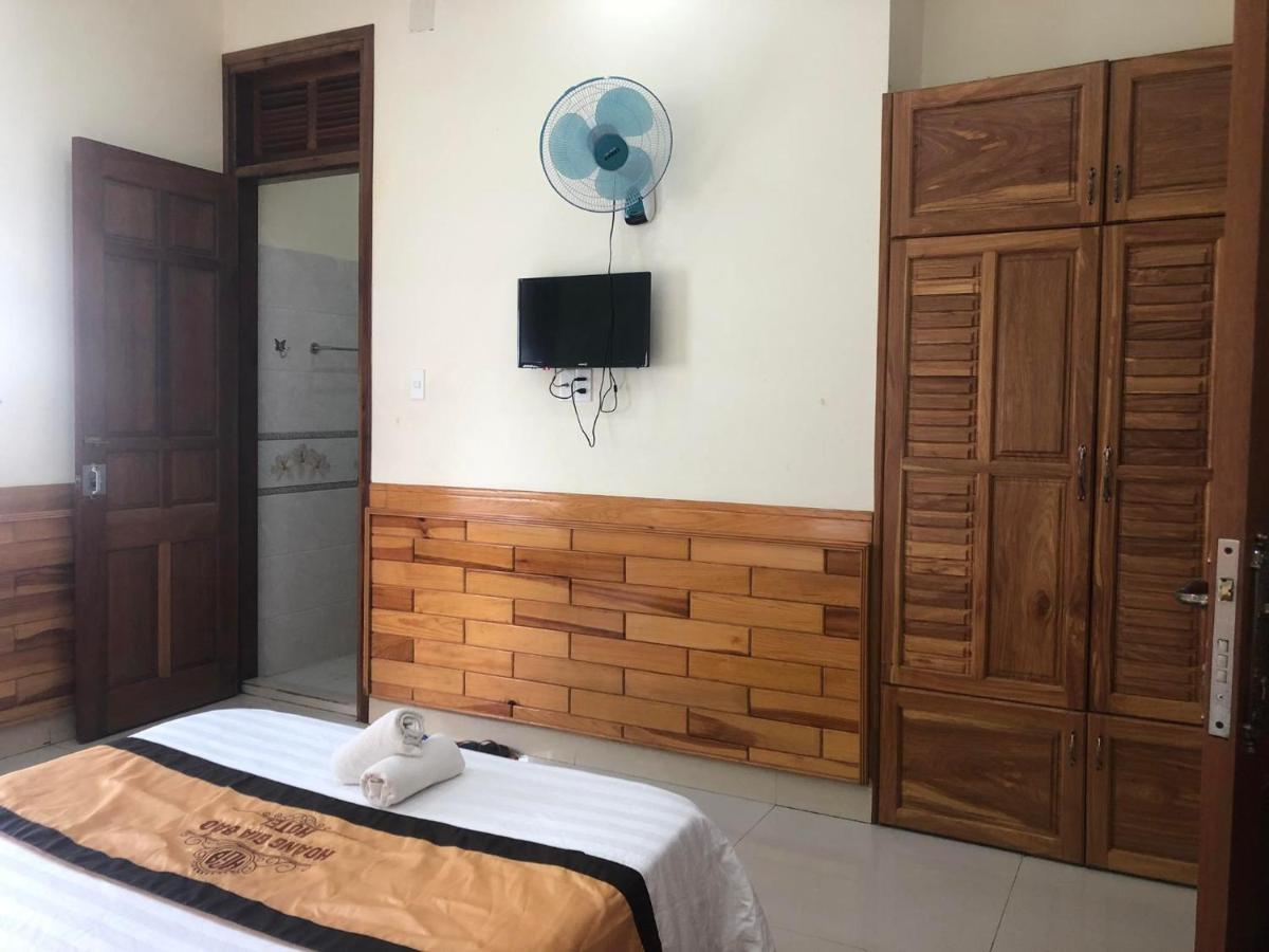 Hoang Gia Bao Hotel Kon Tum Luaran gambar