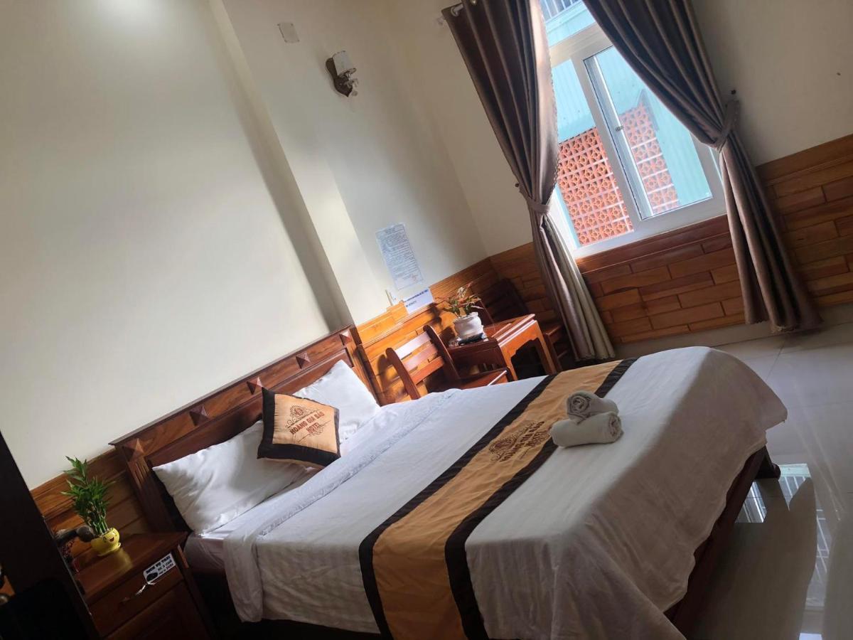 Hoang Gia Bao Hotel Kon Tum Luaran gambar